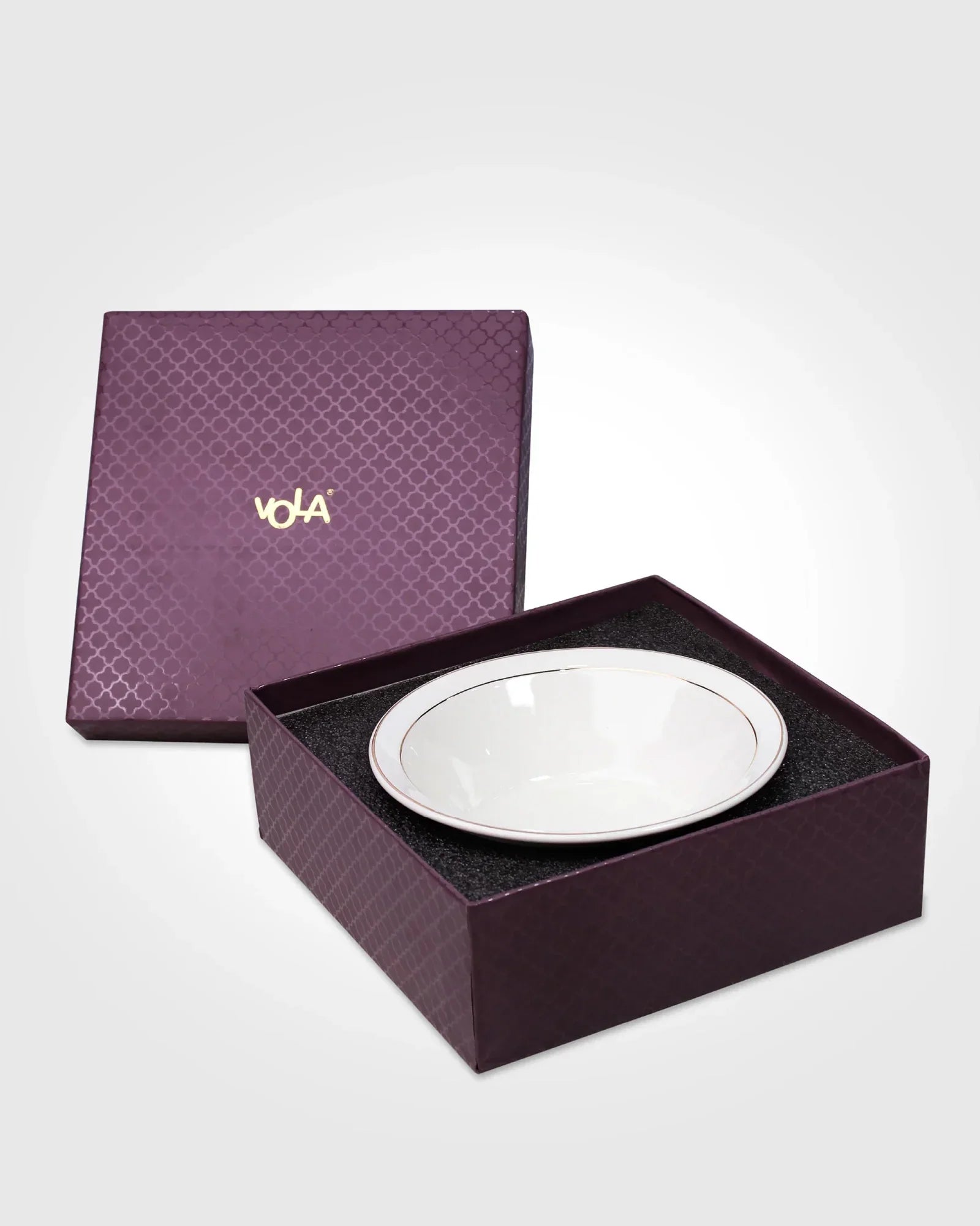 Pristine Fine Porcelain Salad Bowl – Single Piece Elegant Serving Bowl for Salads, Pasta & More - Vola Global