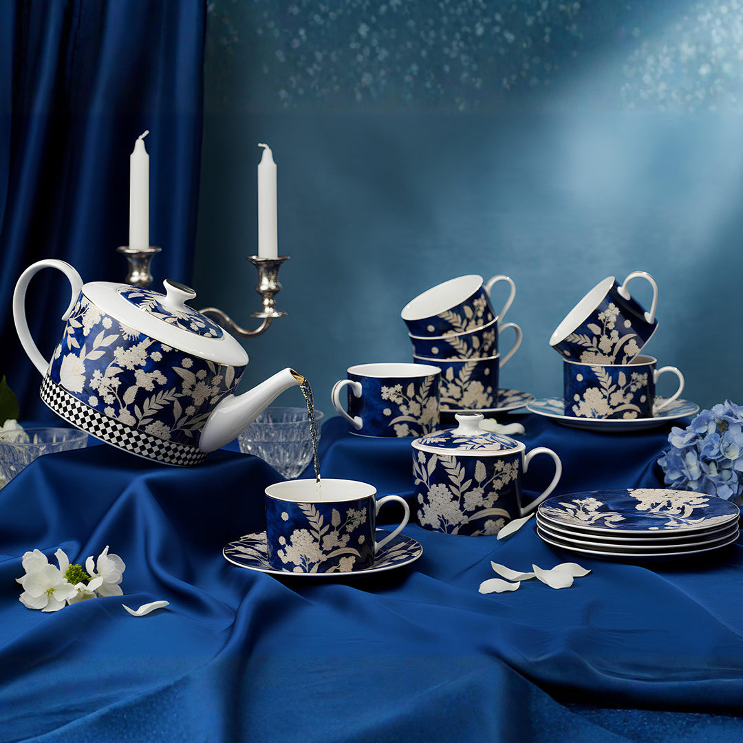 Vola Midnight Fleur 17-Pc Tea Set | 24K Gold Legacy
