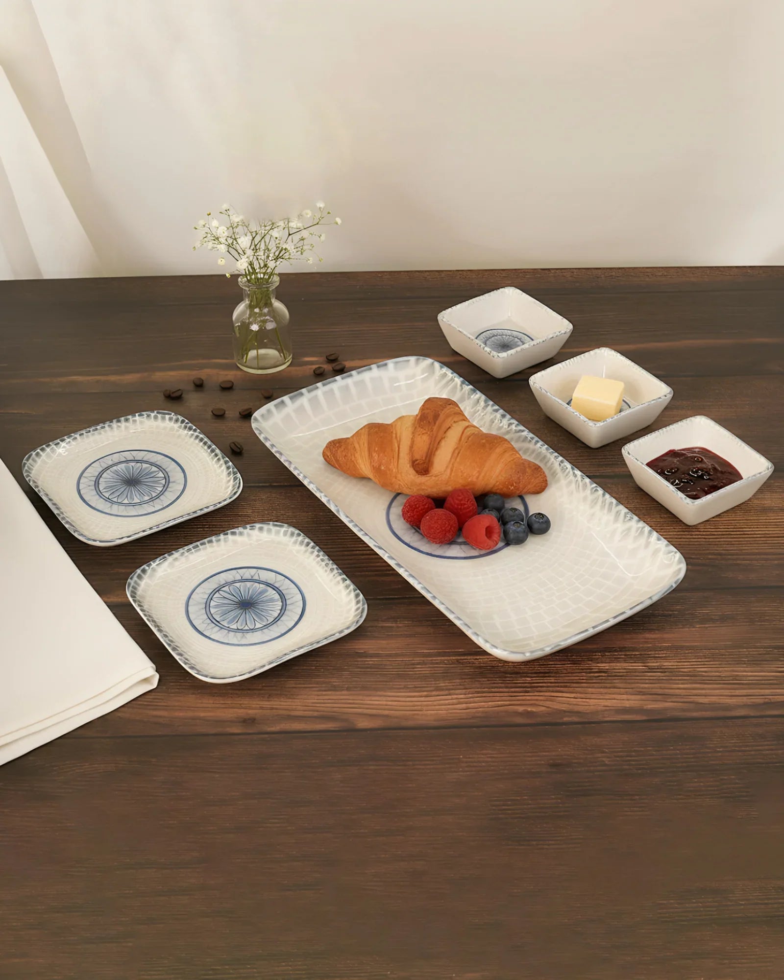 Pixel Collection Rectangle Charm with Dip Bowls – 6 Pc Porcelain Serving Set