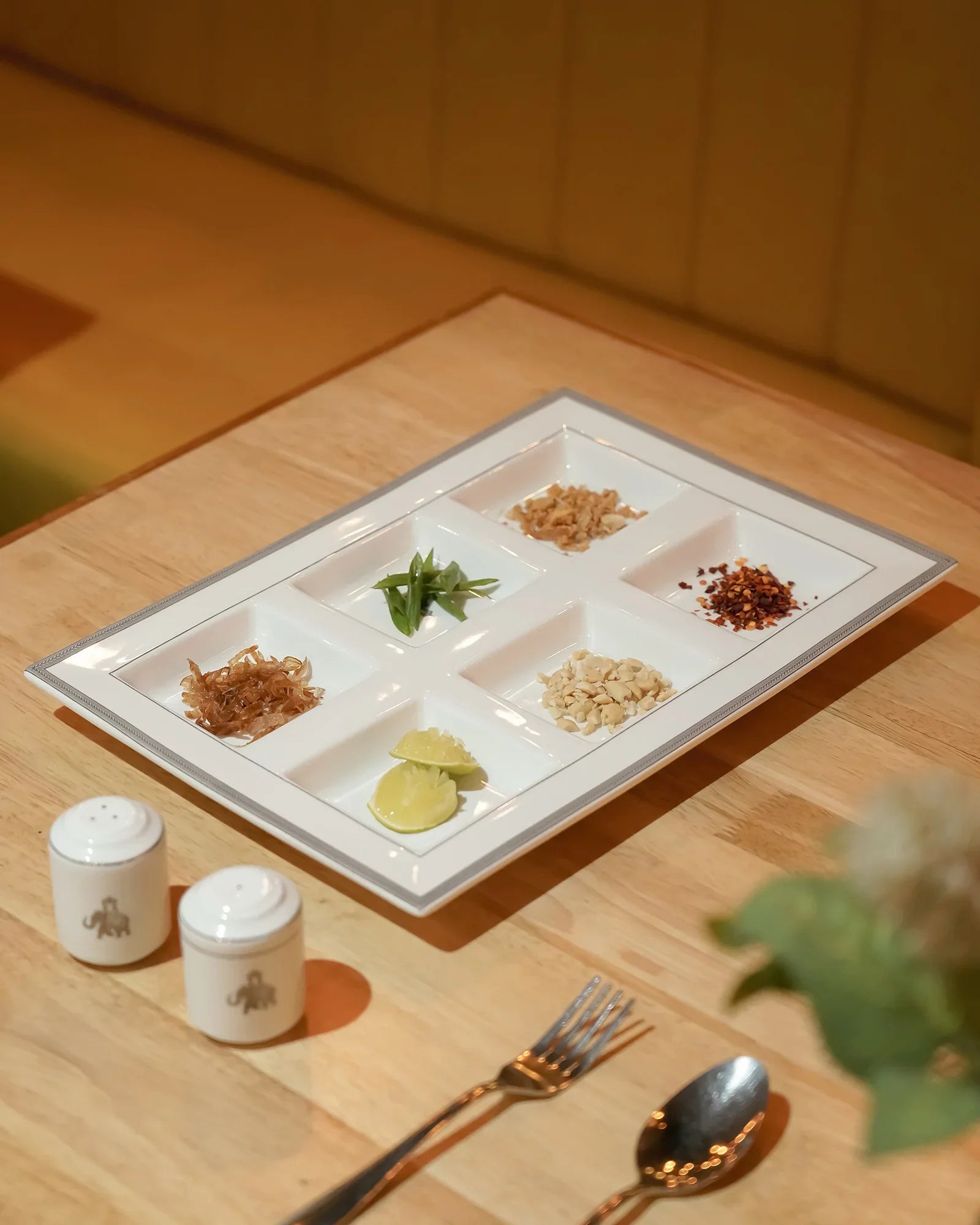 Gaj Six Grid Fine Porcelain Platter – 1 Pc Serving Tray with 6 Compartments & Elephant Motif - Vola Global