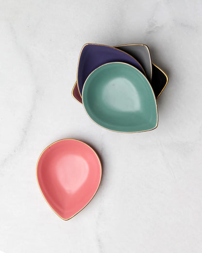 Mix Colors || Bloom Vegas Acute Shaped Dish - Contemporary Elegance for Culinary Creations