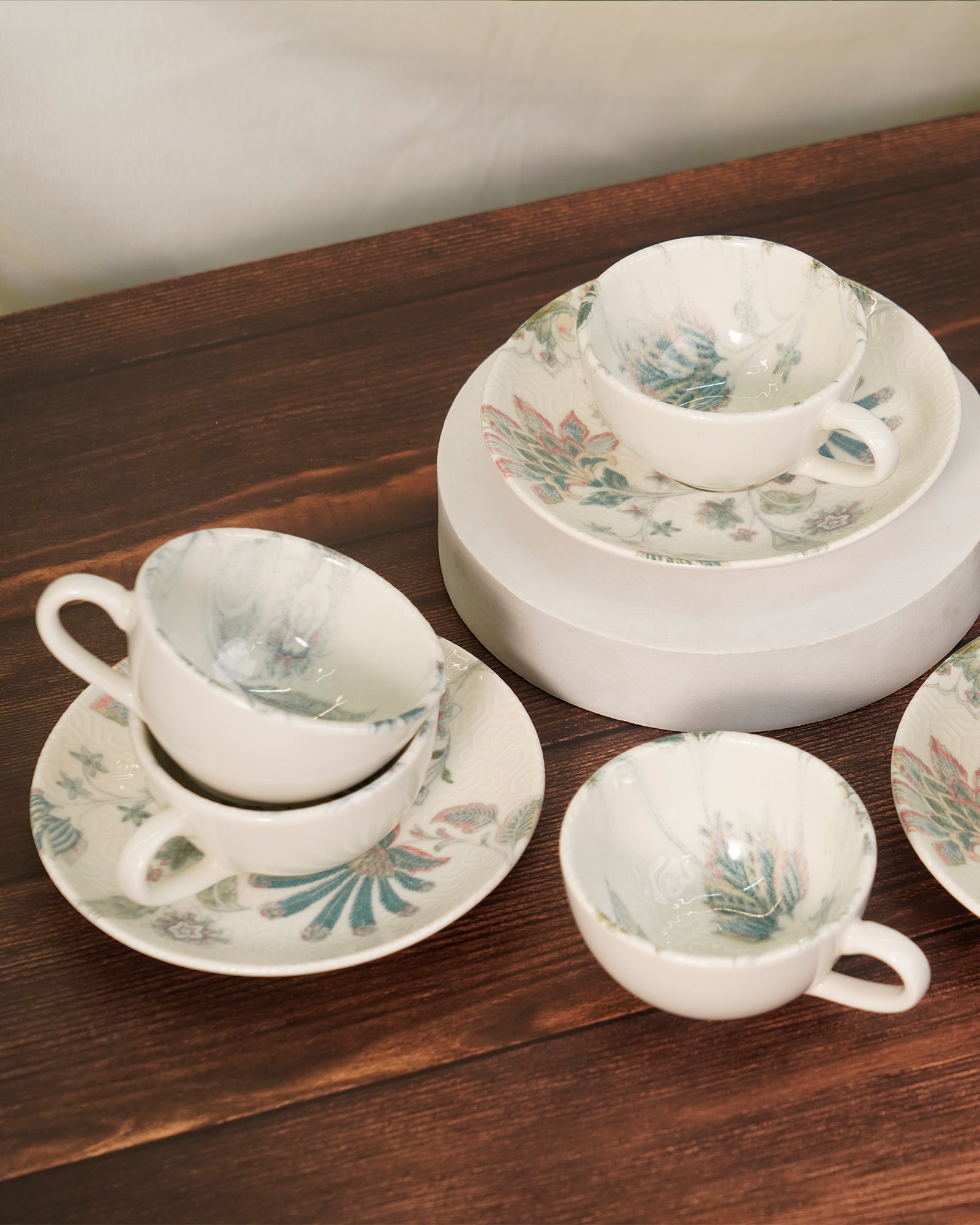 Pixel Collection Cookie Delight Brew Set – 12 Pc Porcelain Tea Cup & Saucer Set (200ml) | Elegant Tea Time Collection || Jacobean