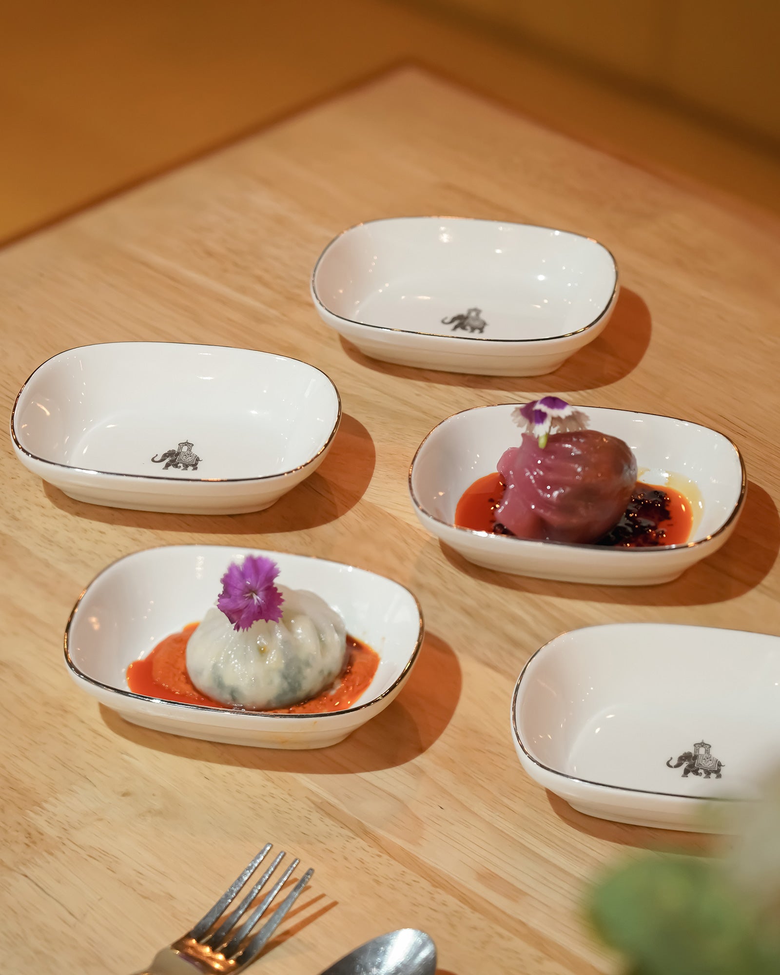 Gaj Rectangle Serving Bowls – Small | Set of 6 Porcelain Bowls with Platinum Rim & Elephant Motif
