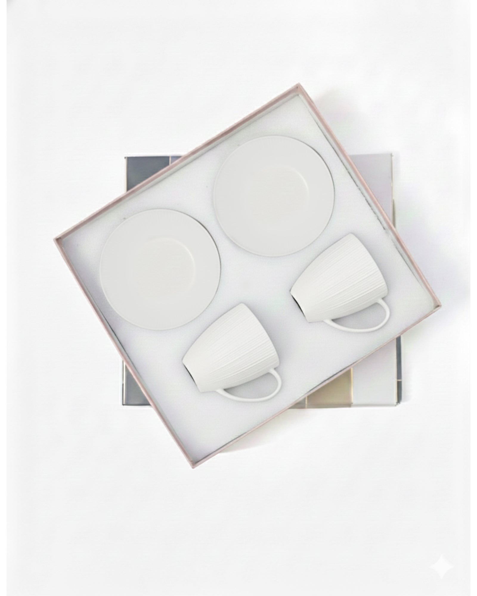 Vogue Collection 2 Diamond Mug & 2 Coupe Bowl Set of 4 in Fine Porcelain