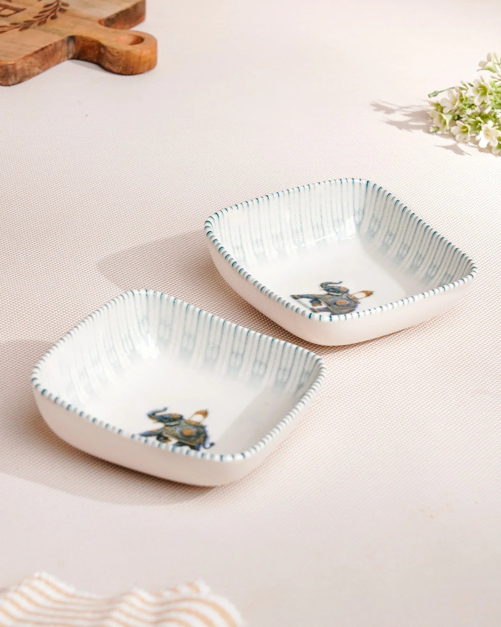 Pixel Square Elevated Fine Porcelain Bowl – 12 cm Snack Bowl with Pixel Design - Vola Global
