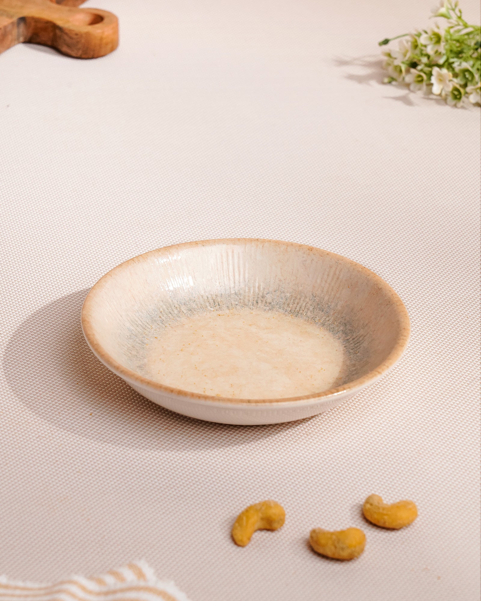 Pixel Chat Plate Set of 2 β Elegant Fine Porcelain Snack Plates with Modern Pixel Design - Vola Global