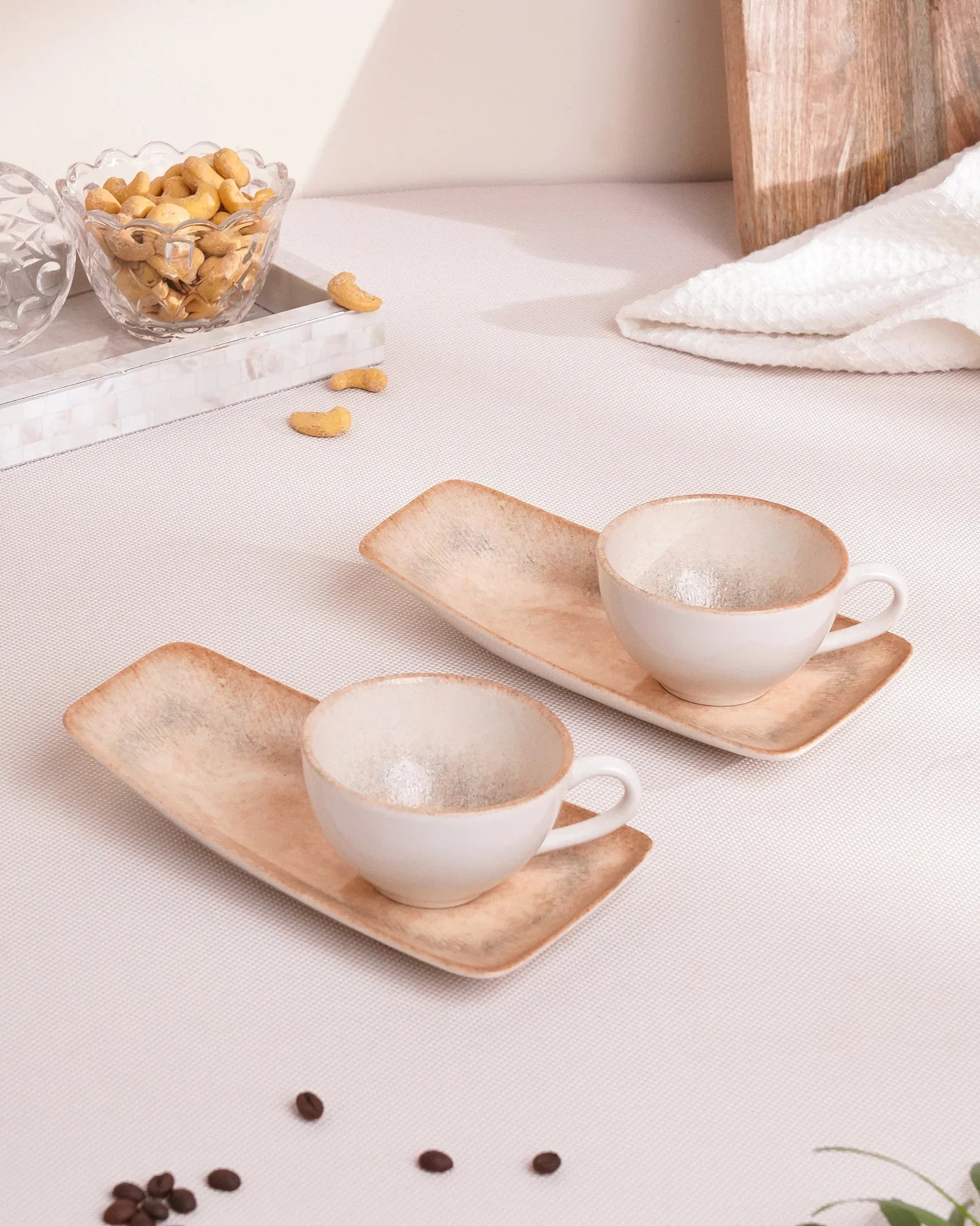 Pixel Cup & Cookie Delight Set – Elegant Fine Porcelain Mug with Cookie Plate - Vola Global