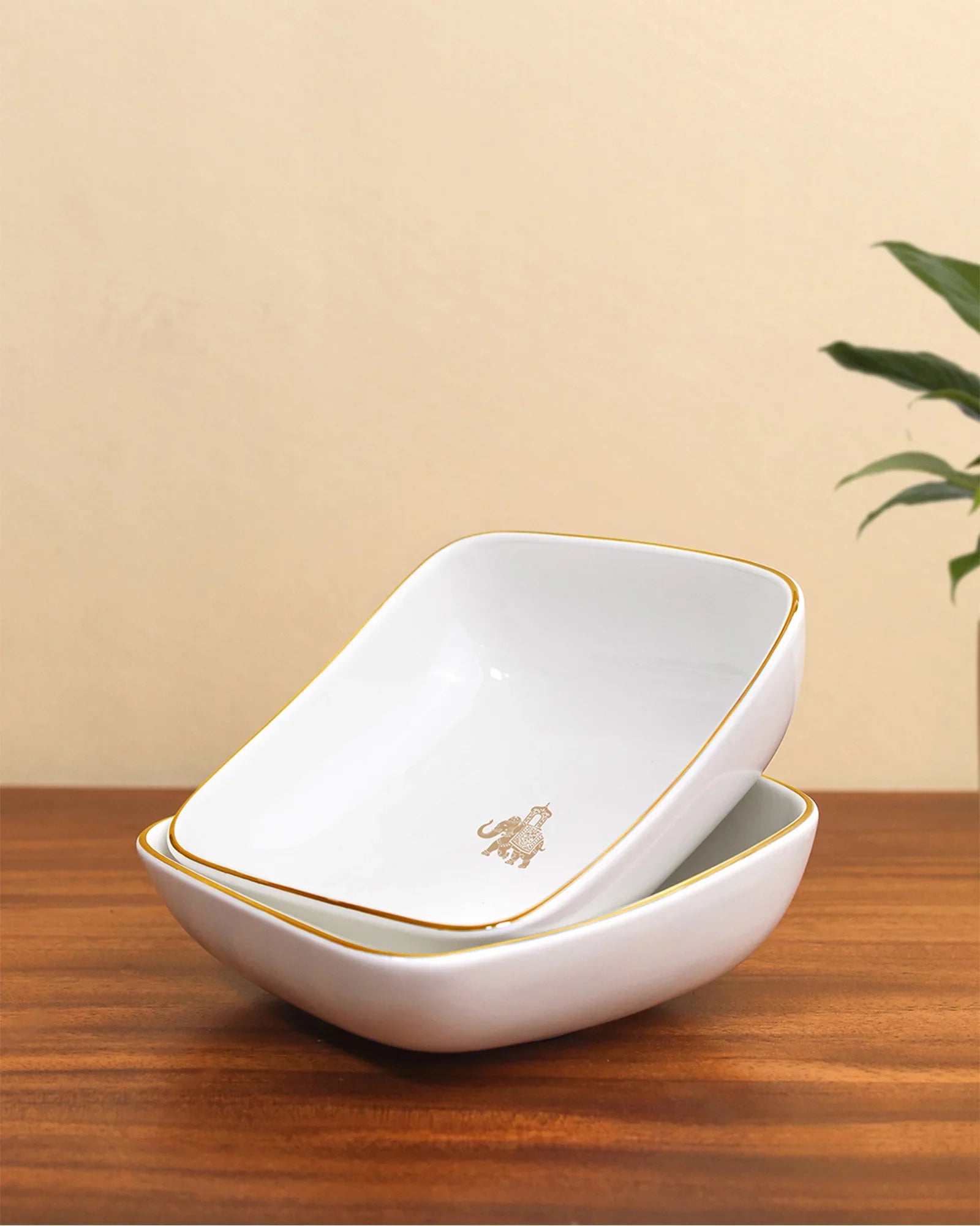 Gaj Fine Porcelain Curved Square Bowl Set of 4 – Platinum Rim with Elephant Motif - Vola Global