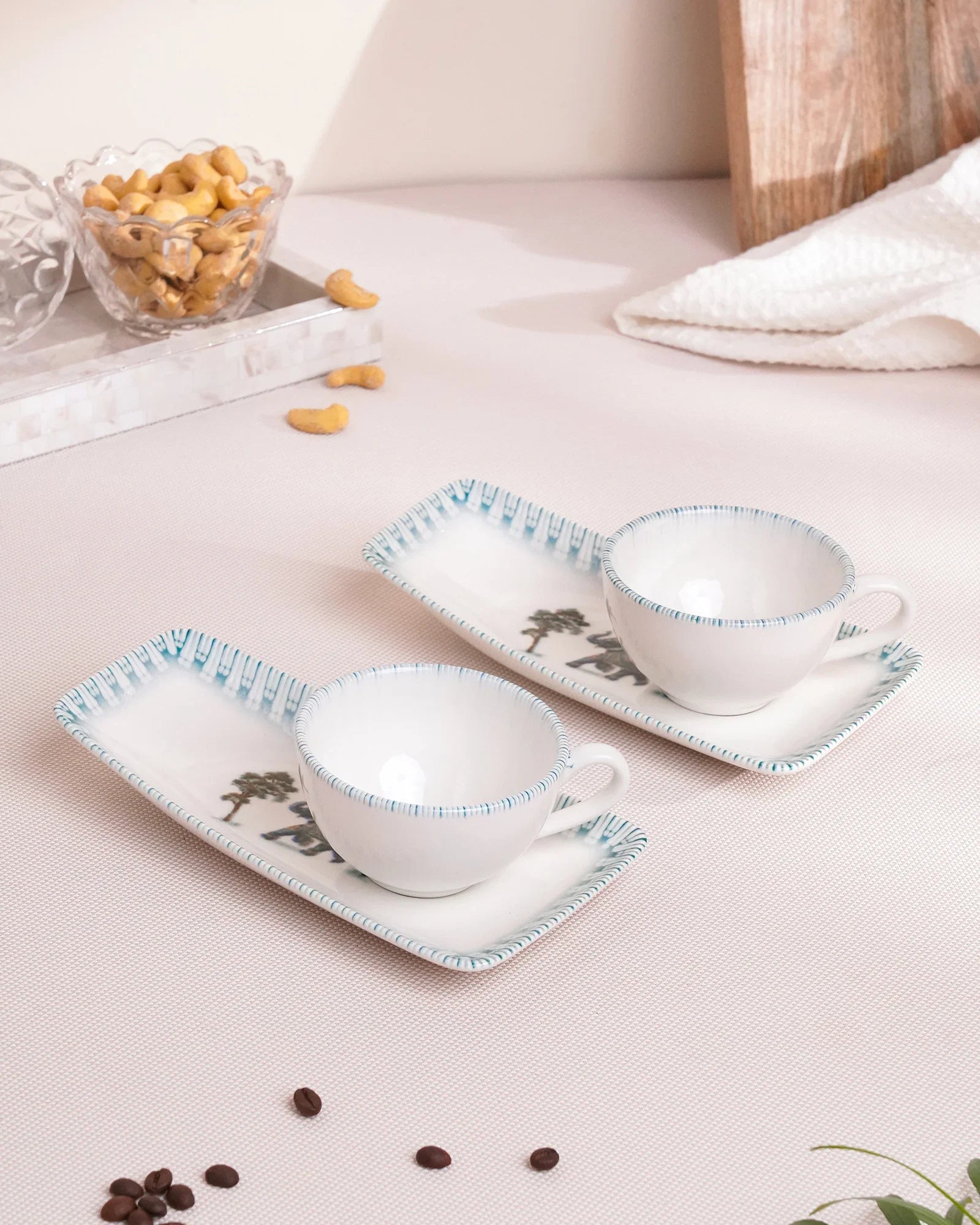 Pixel Cup & Cookie Delight Set – Elegant Fine Porcelain Mug with Cookie Plate - Vola Global