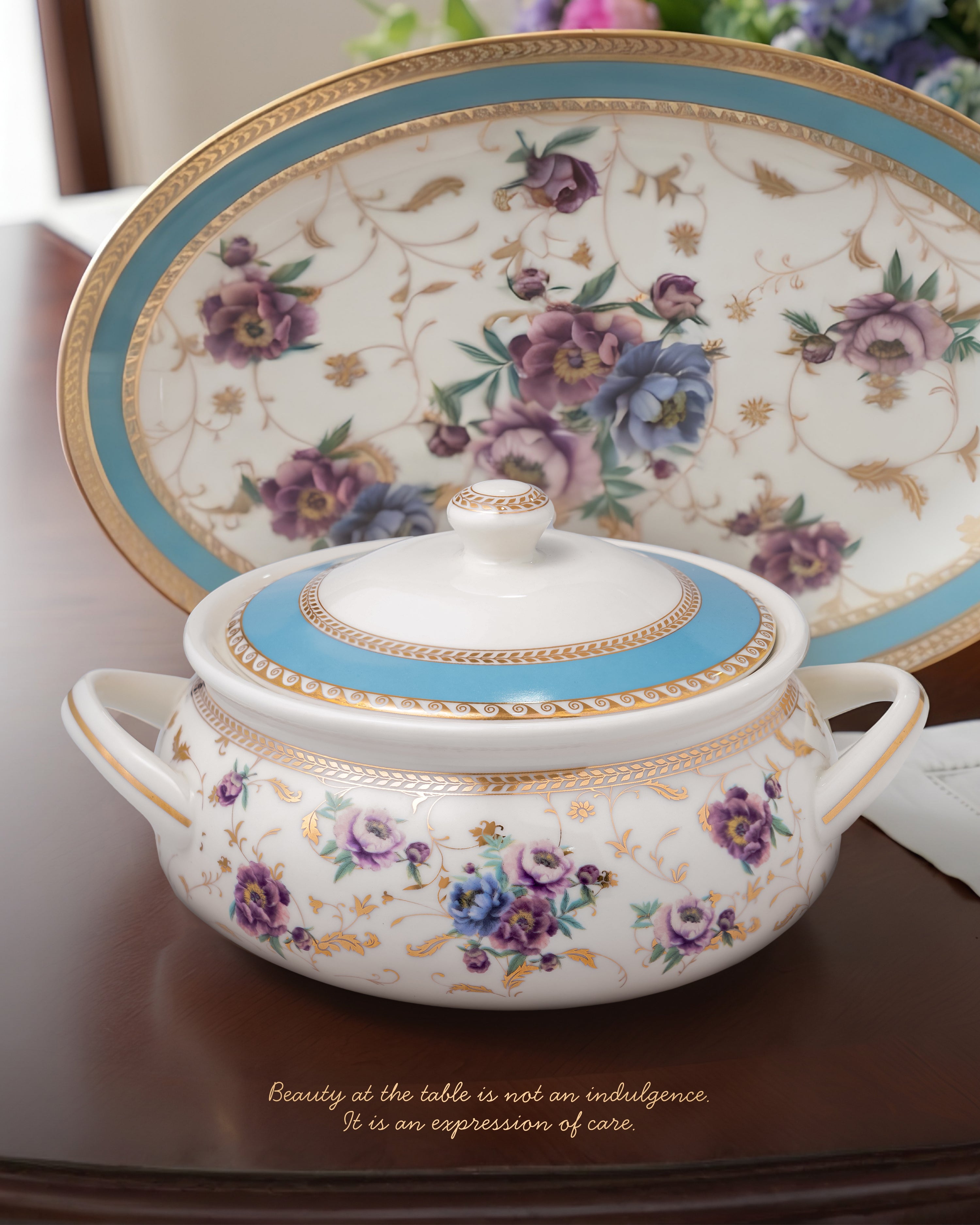 Peony 35-Pc Porcelain Dinner Set | 24K Gold Legacy Edition