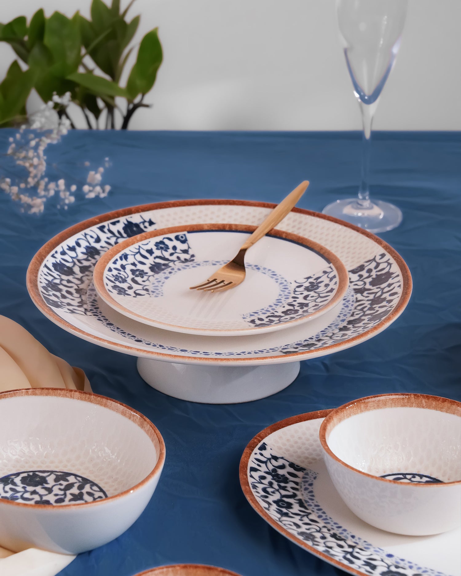20 Pcs || Pixel Collection Dinnerware - Honeycomb Majesty