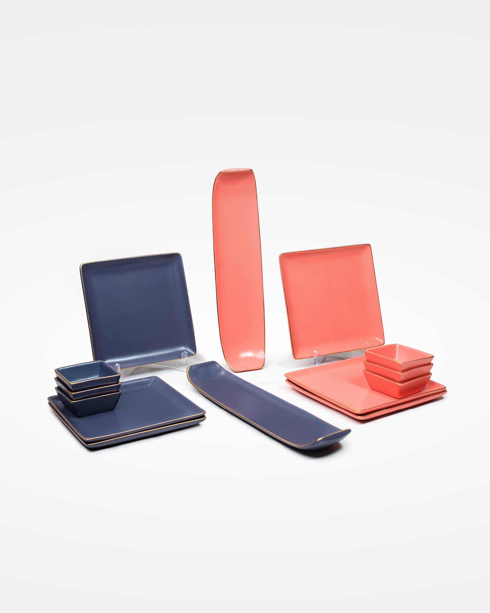 Strawberry Ice and Opaque Blue / Set of 6 || Bloom Vegas Soirée Combo Set - Elevate Your Table with Stylish Versatility