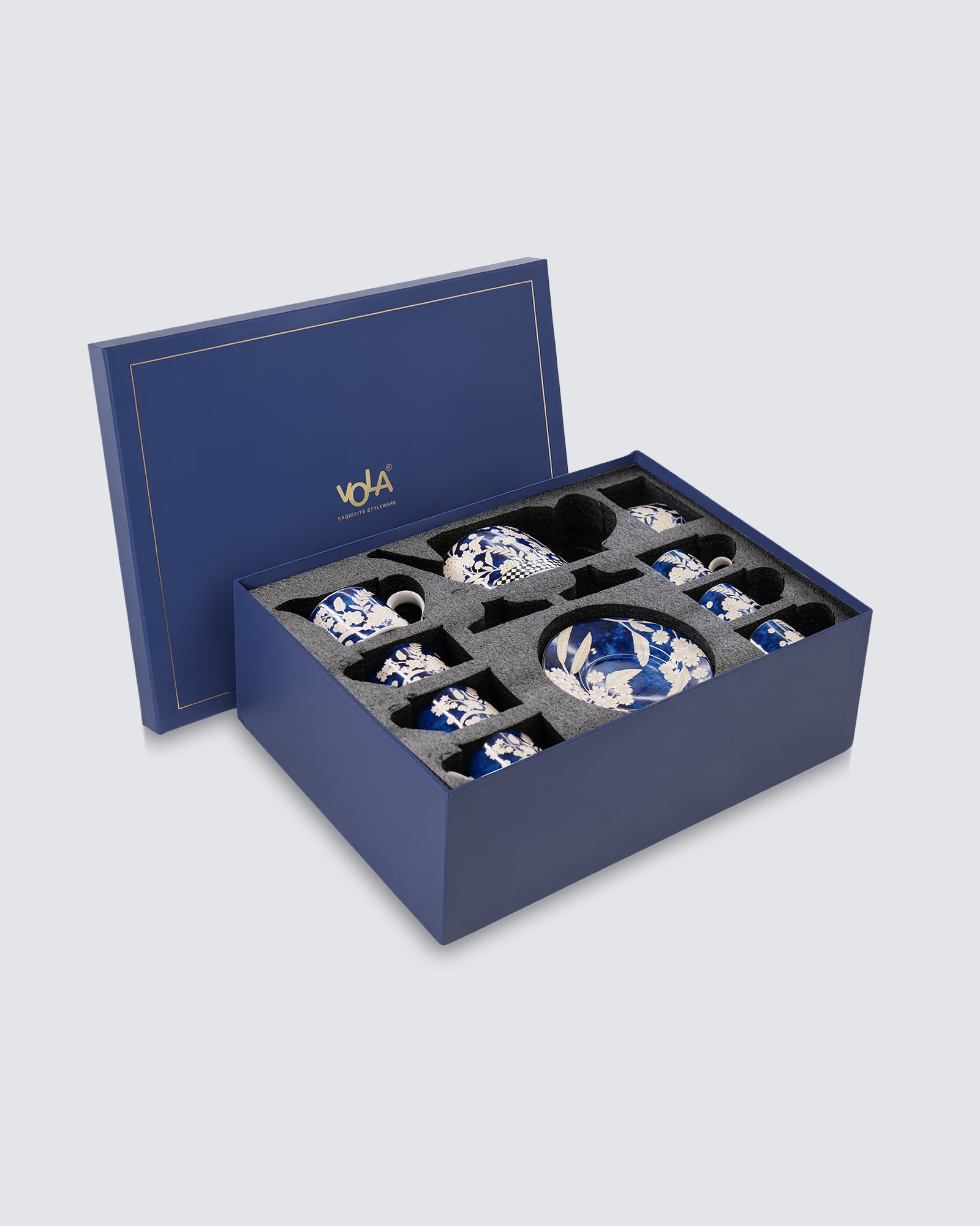 Midnight Fleur 17-Piece Tea Set | LEGACY Collection