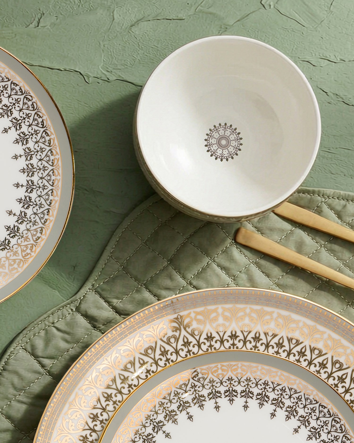 SHALIMAR — 20-Piece Dinner Set | 24K Gold  | Limited Edition Legacy Collection