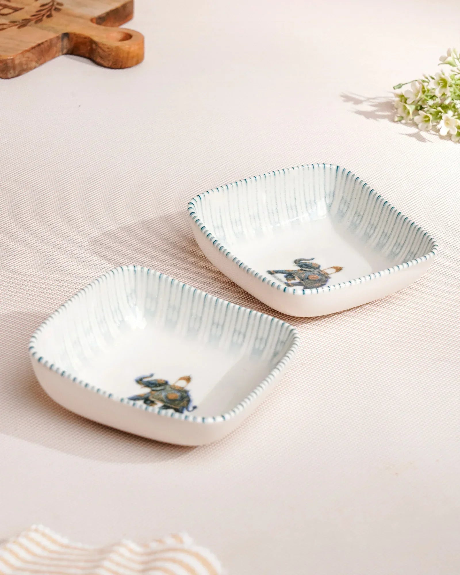 Pixel Square Elevated Fine Porcelain Bowl – 12 cm Snack Bowl with Pixel Design - Vola Global
