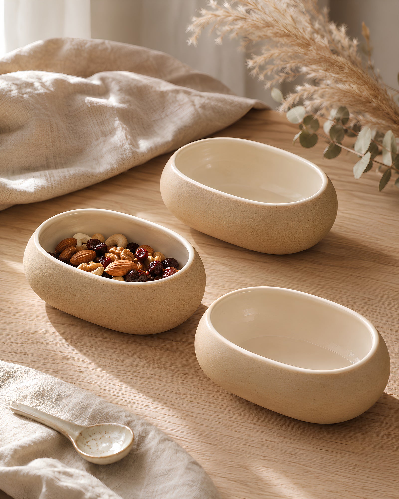 Earthen Soul Oval Porcelain Bowl Set of 3 | Vola Global