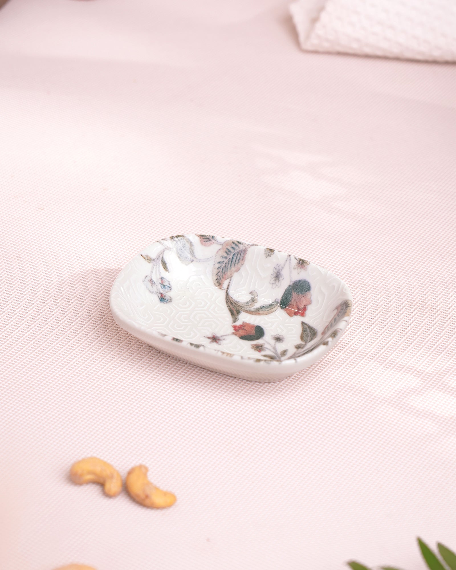 Jacobean || Pixel Collection Rectangle Bowl_ Set of 6_12cm