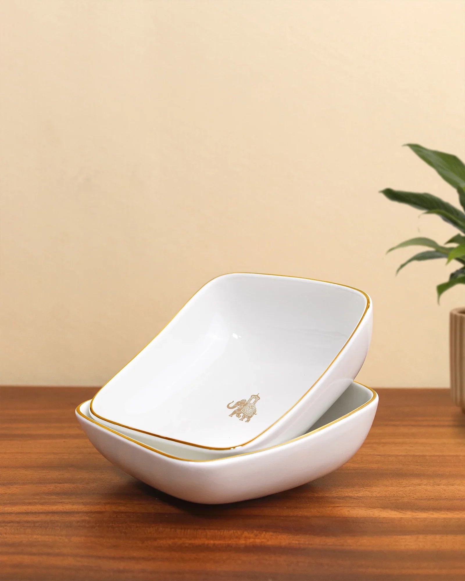 Gaj Fine Porcelain Curved Square Bowl Set of 4 – Platinum Rim with Elephant Motif - Vola Global
