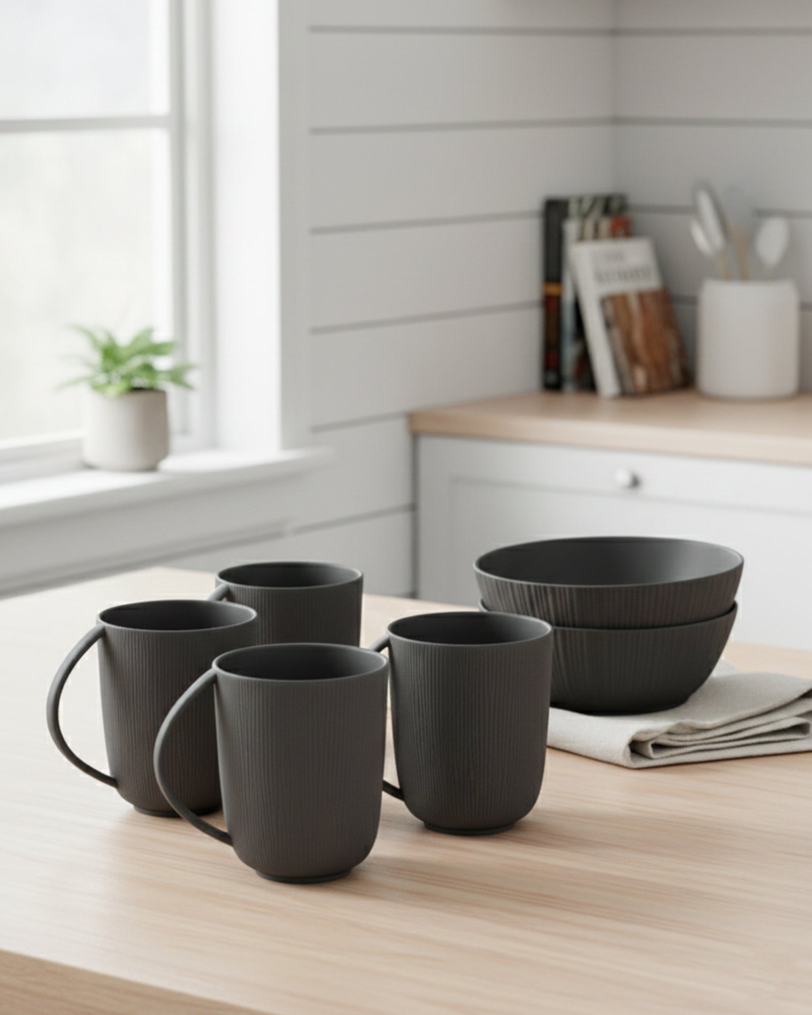 Vogue Fine Porcelain Set – 4 Conical Mugs &amp; 2 Coupe Bowls | Premium Tableware