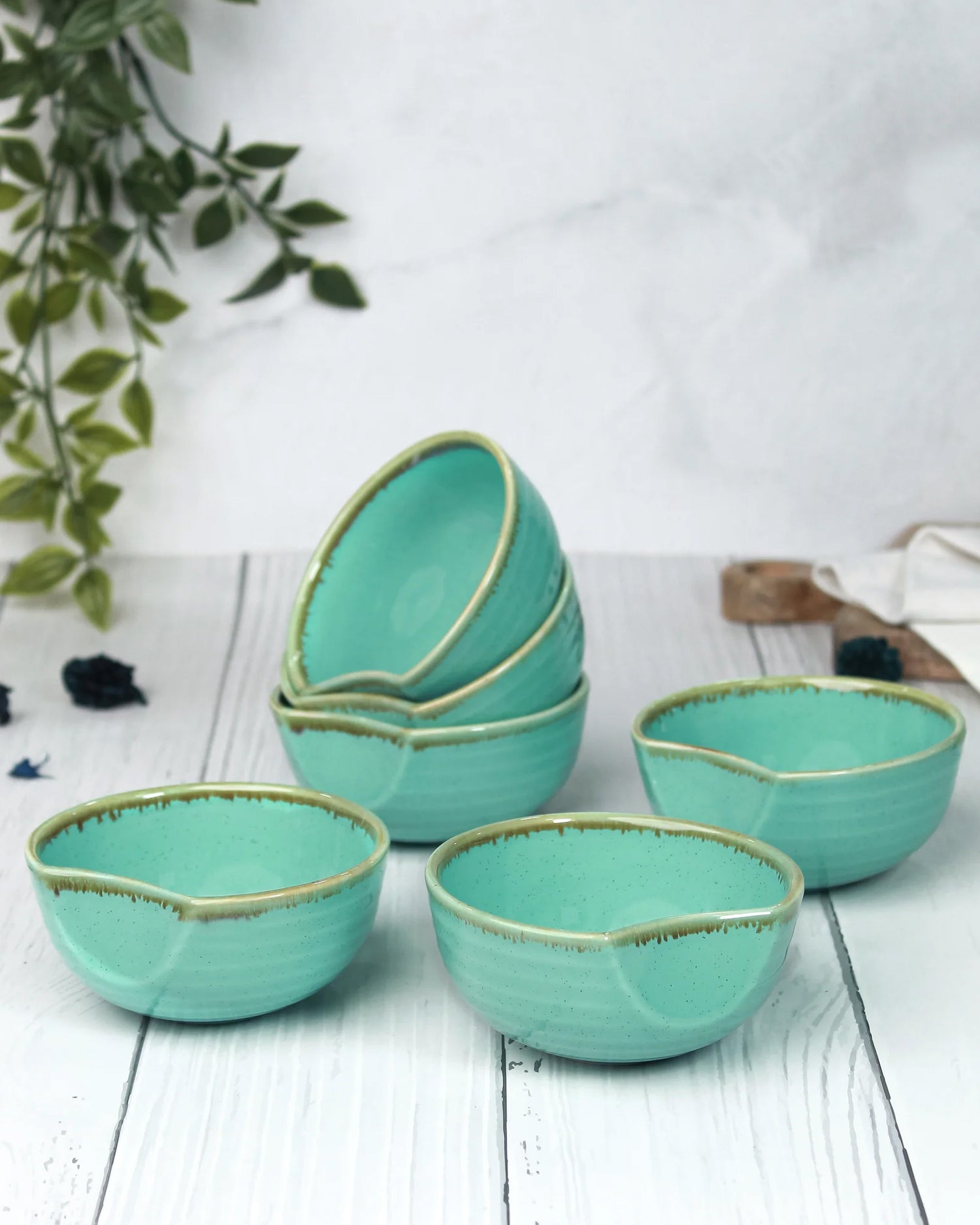 Magic mint || Organic thumb bowl - Set of 6