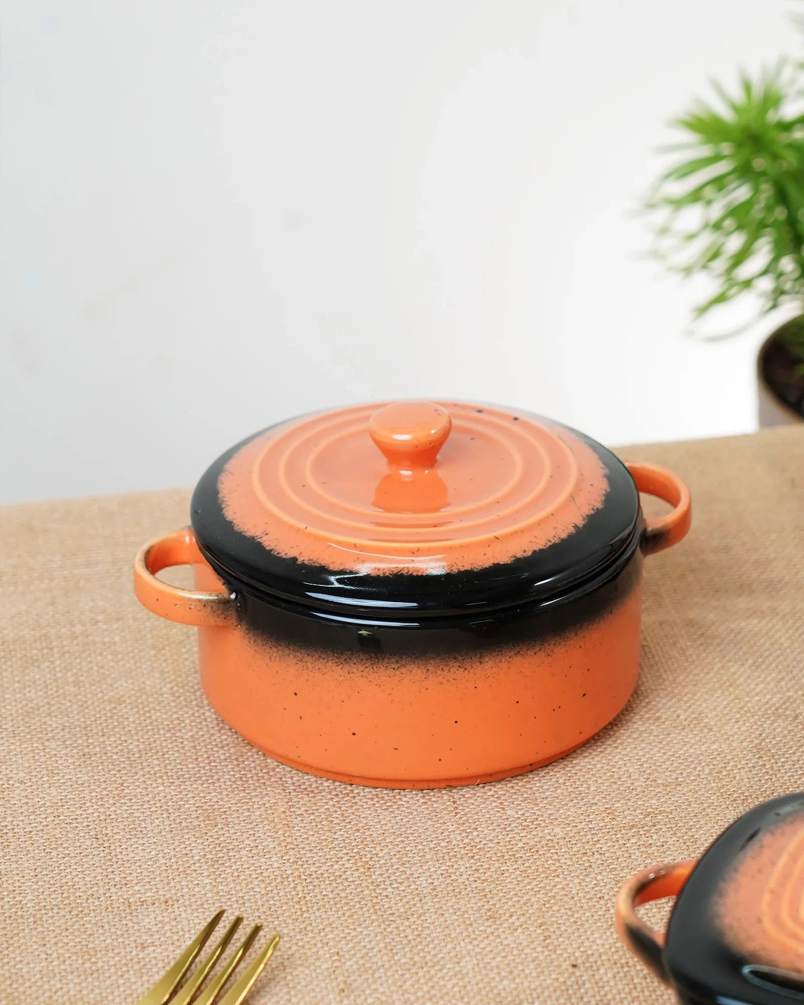 Prisma Fine Porcelain Round Casserole with Lid – Spicy Orange Cook &amp; Serve - Vola Global
