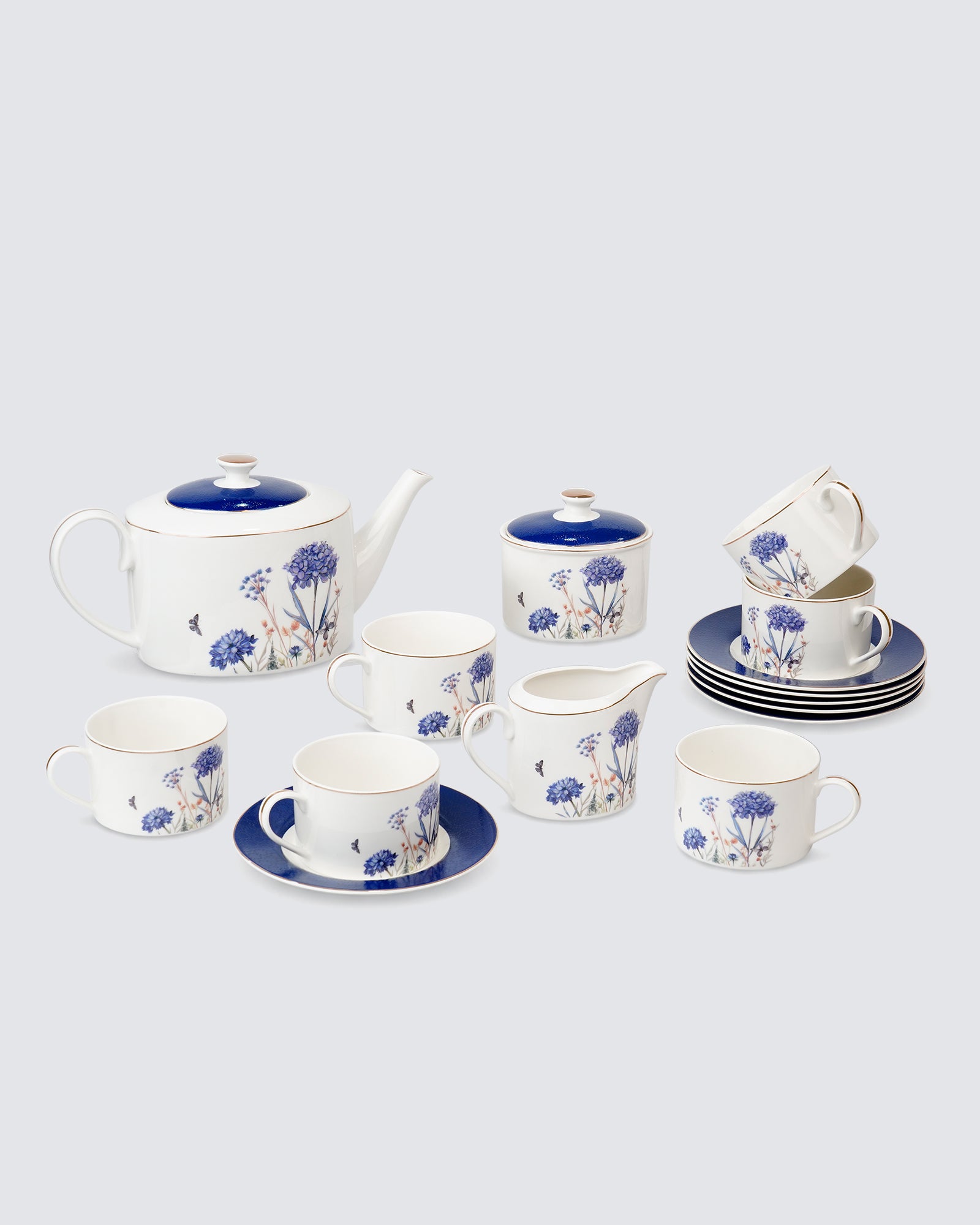 Vola Jardin Blue 17-Pc Tea Set | 24K Gold Legacy Edition