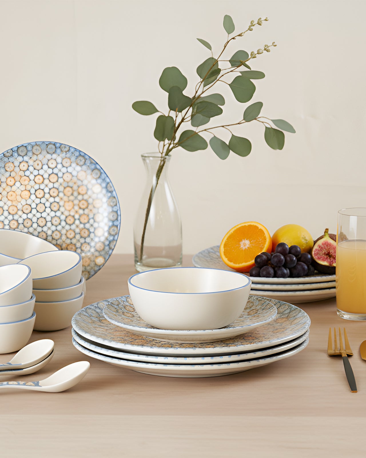 Pixel Collection Svara Fine Porcelain Dinnerware Set of 20 Pcs – Elegant Floral Mosaic Ceramic Tableware