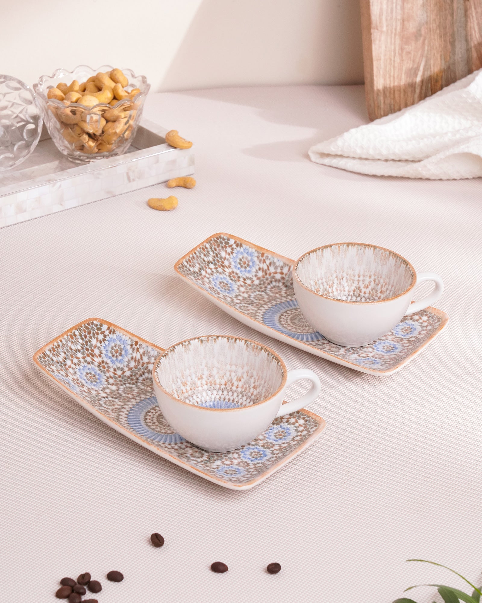 Morocoo / Set of 4 || Pixel Collection Cup &amp; Saucer