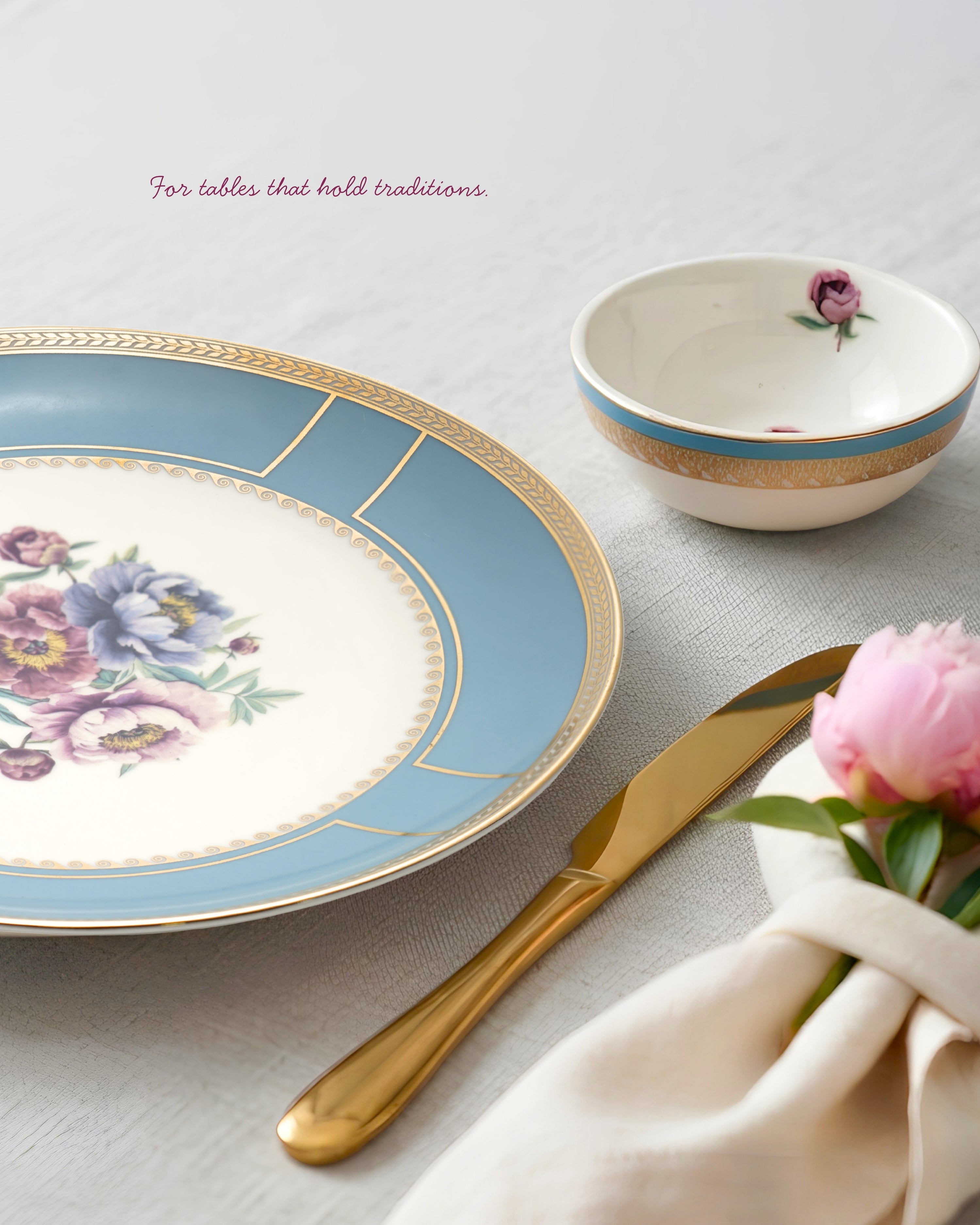 Peony 35-Pc Porcelain Dinner Set | 24K Gold Legacy Edition