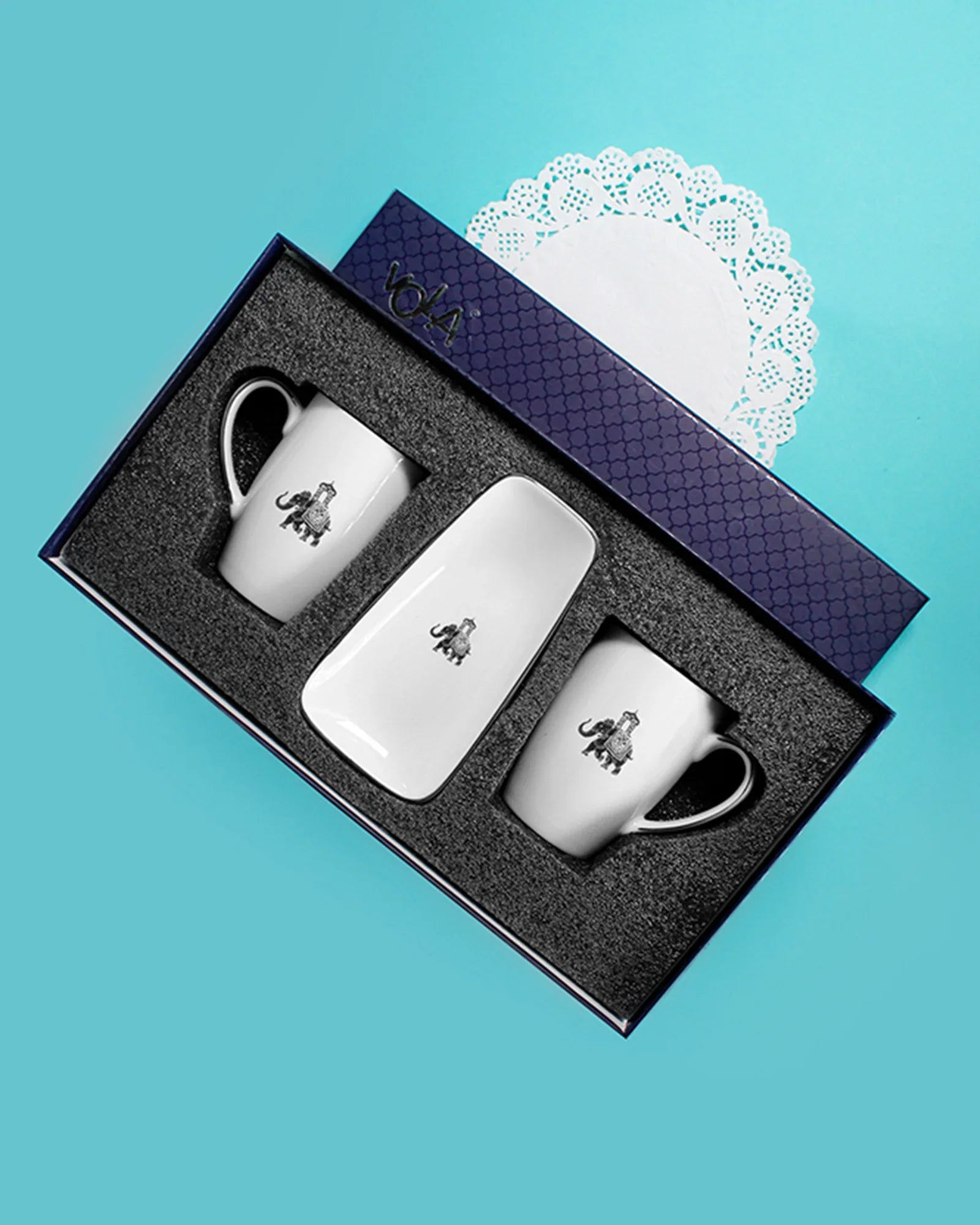 Gaj Luxury Gift Set – 2 Fine Porcelain Mugs &amp; 2 Cookie Plates, Fine Platinum Rim - Vola Global