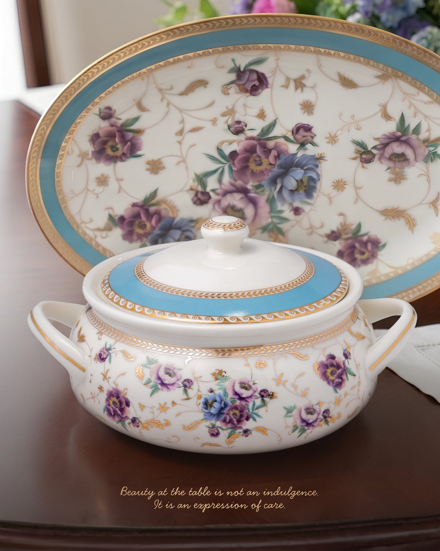 Peony 35-Pc Porcelain Dinner Set | 24K Gold Legacy Edition
