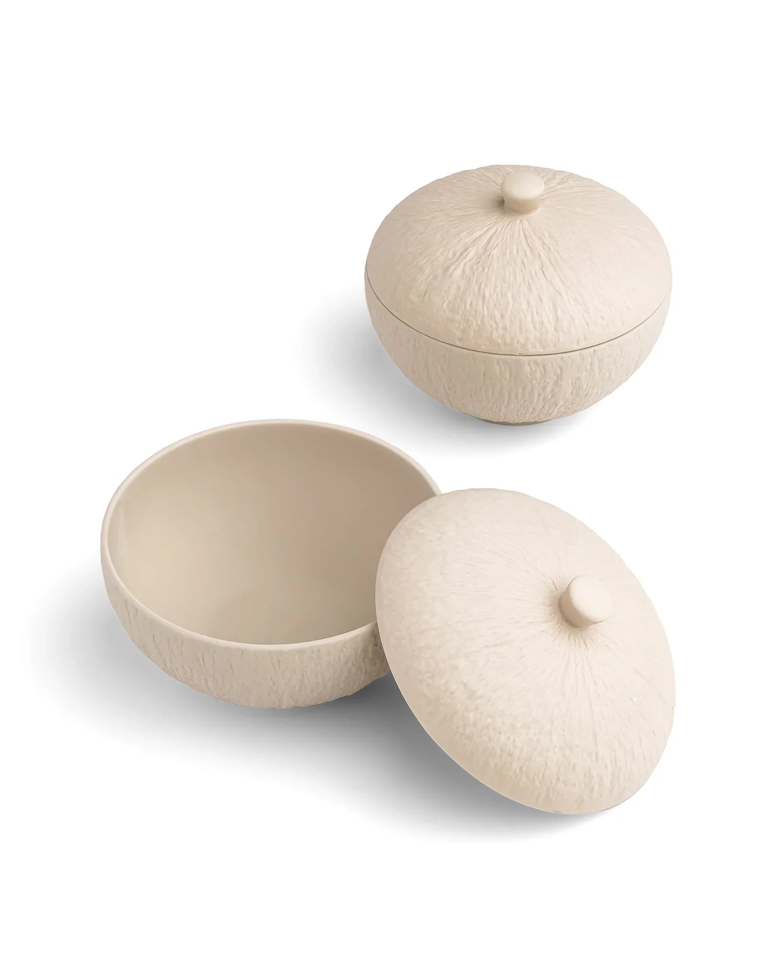 Textured beige porcelain bowls with lids from Vola Global premium crockery collection