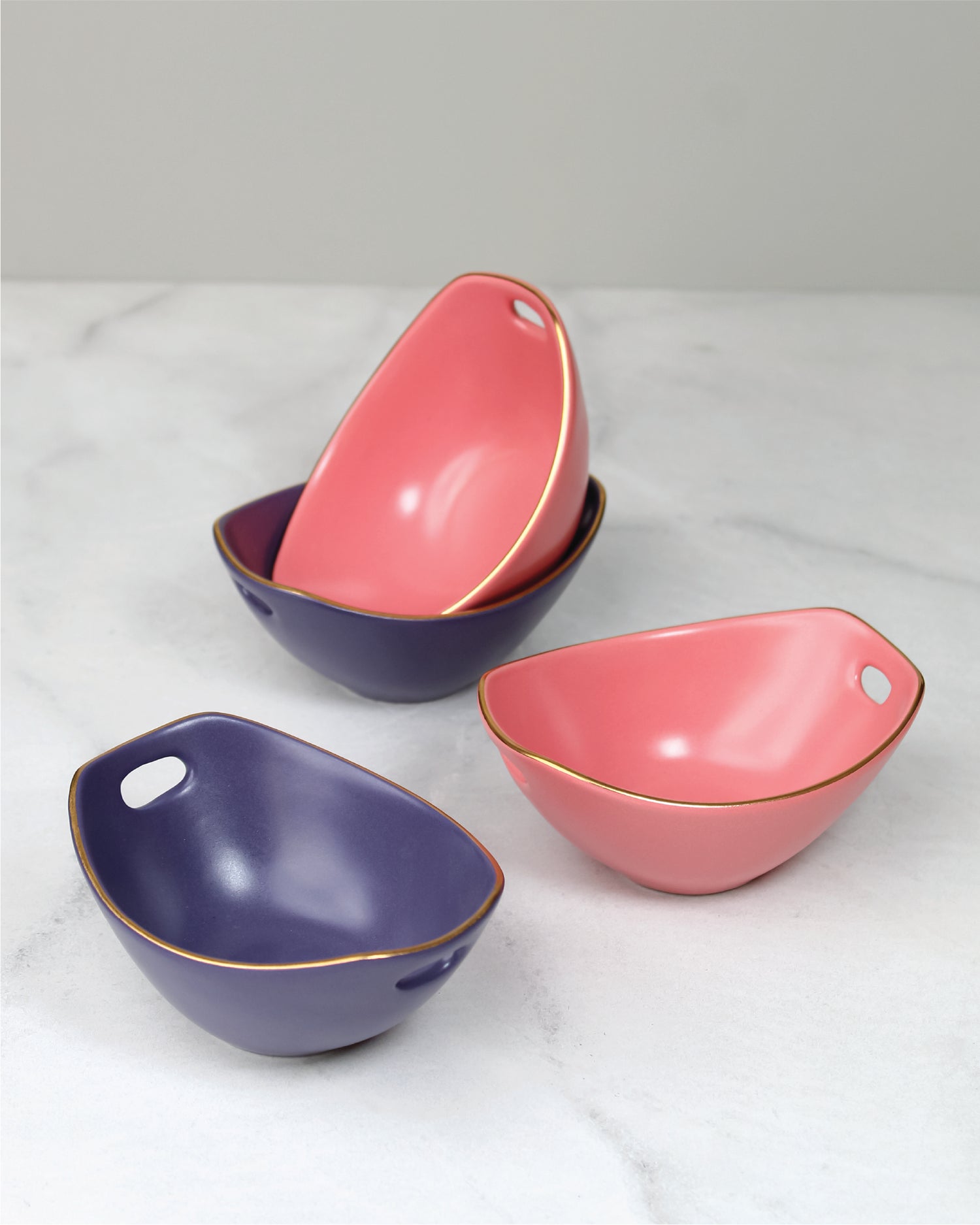 Strawberry Ice and Opaque Blue / Set of 4 || Bloom Vegas Curve Bowl - Where Elegance Meets Functionality