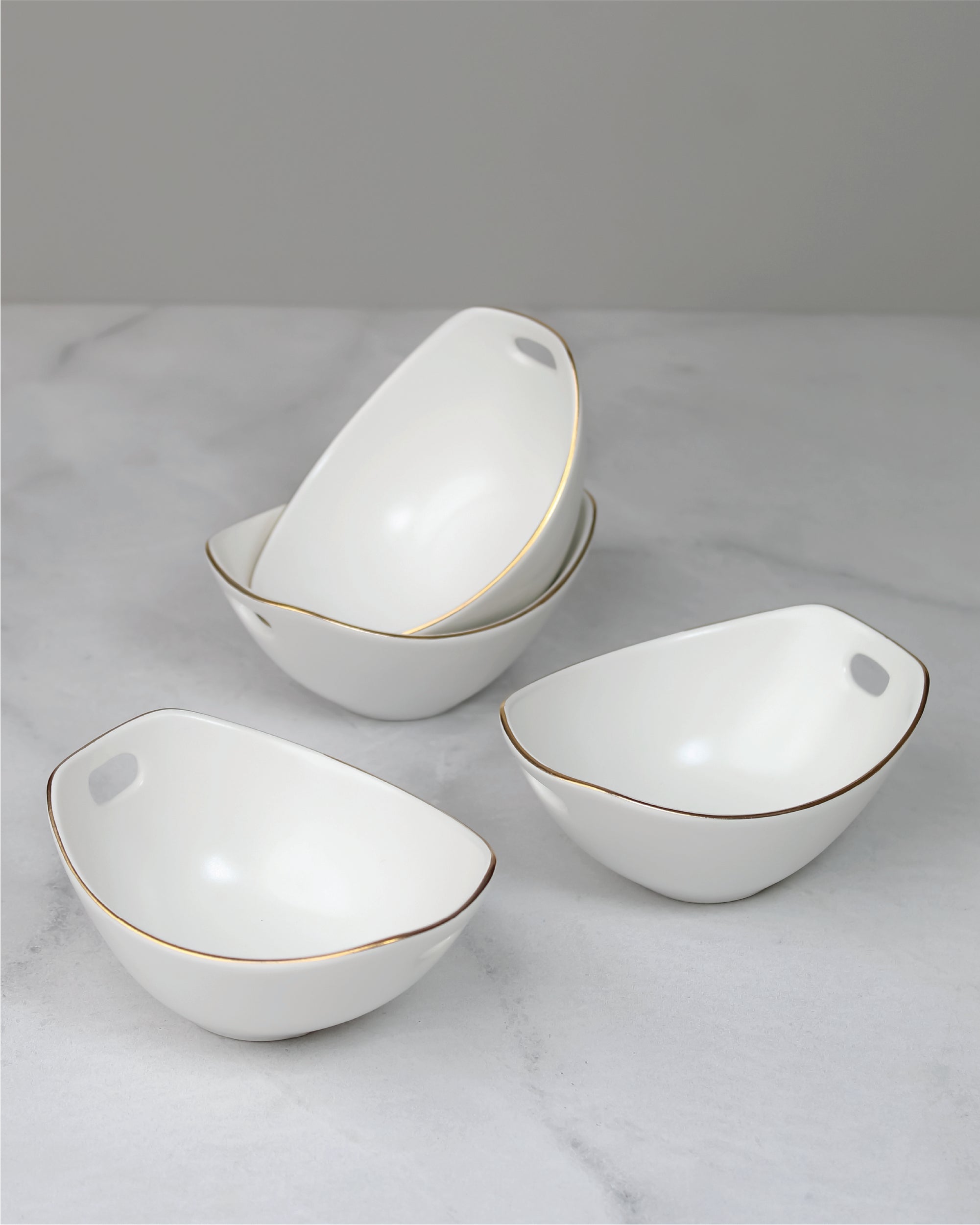 White / Set of 4 || Bloom Vegas Curve Bowl - Where Elegance Meets Functionality - Vola Global