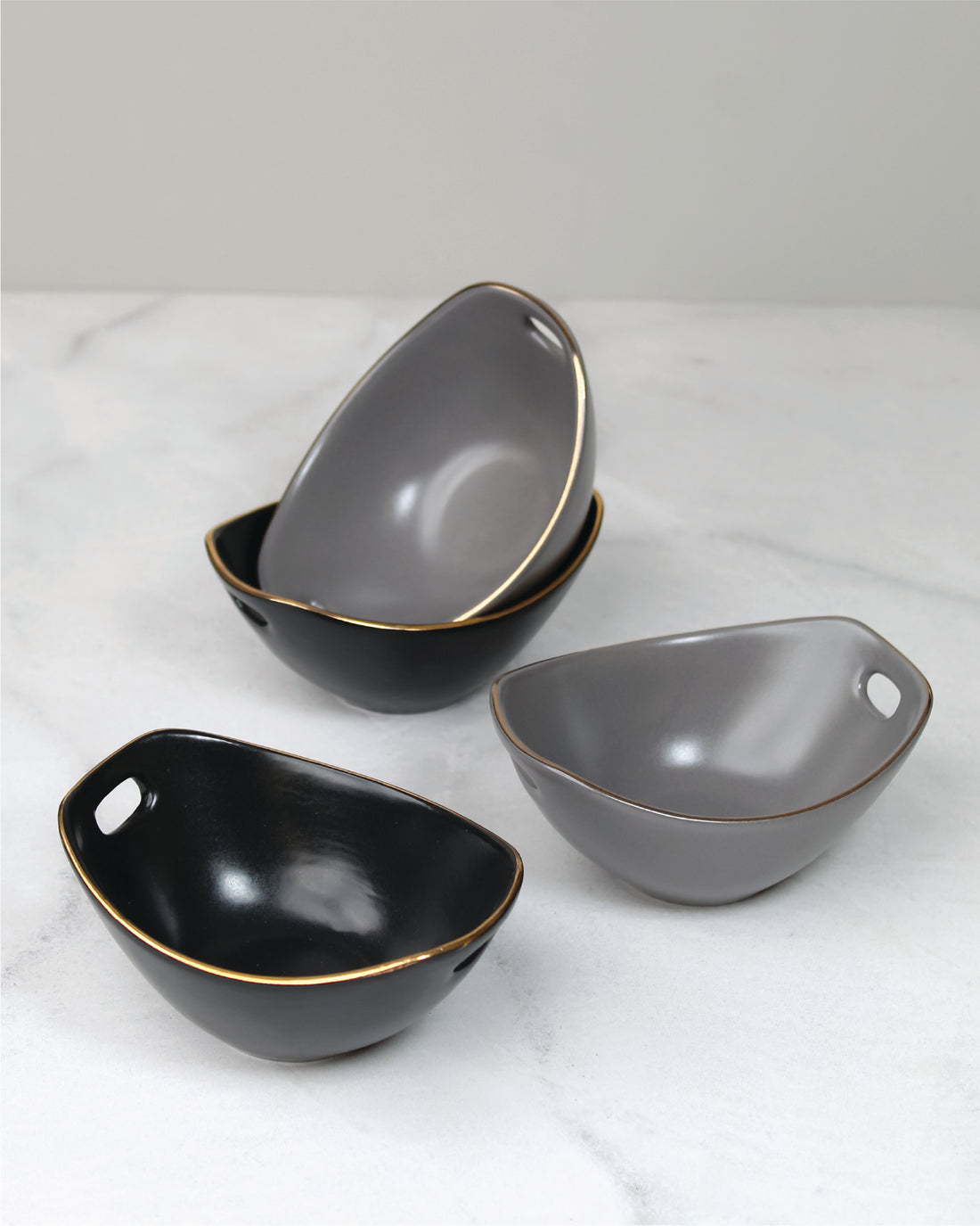 Black and Pebble Grey / Set of 4 || Bloom Vegas Curve Bowl - Where Elegance Meets Functionality - Vola Global
